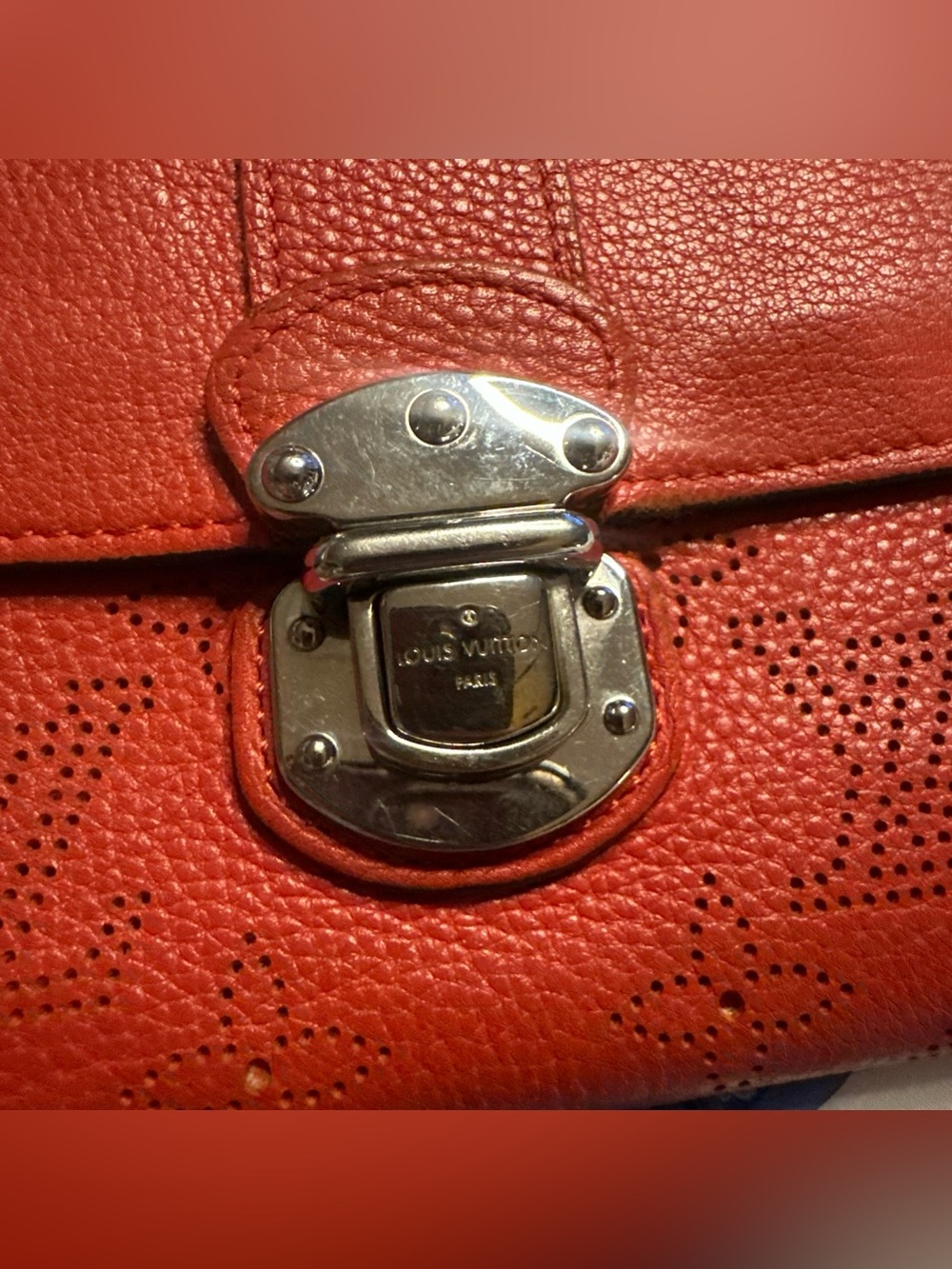 Authentic Louis Vuitton Mahina Amelia Wallet Grenade Red Perforated Leather COA - Picture 3 of 16